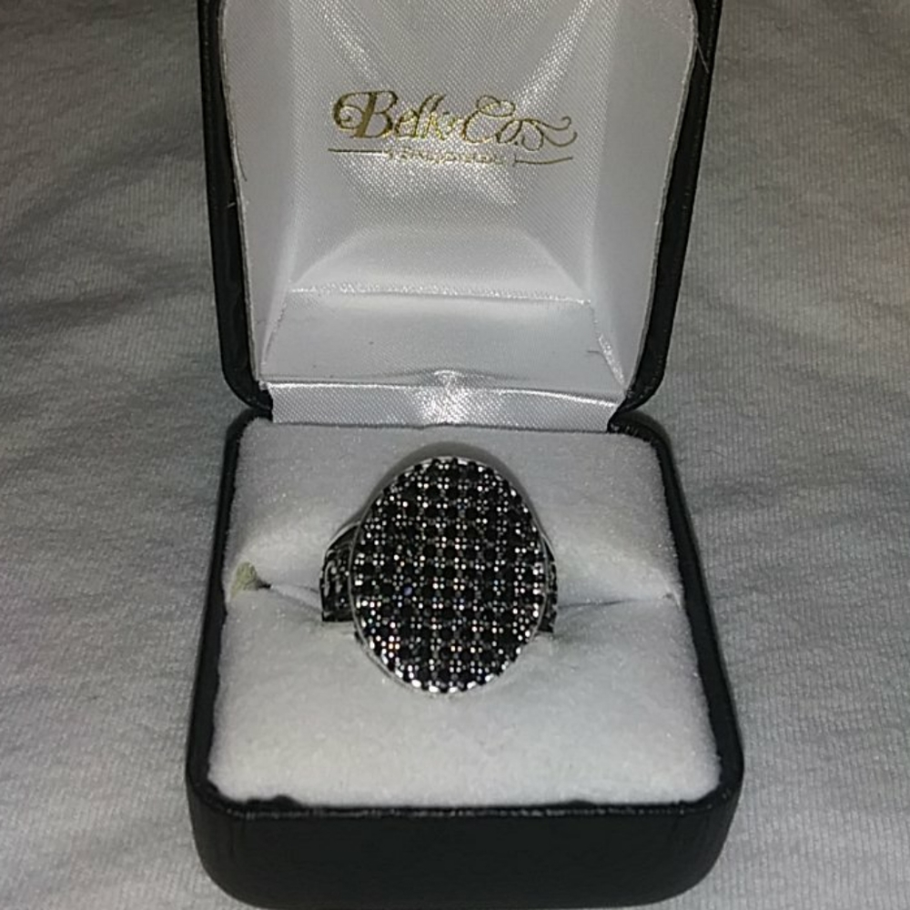 VT Sterling/925 Ring & Onyx Cluster...NWT!
